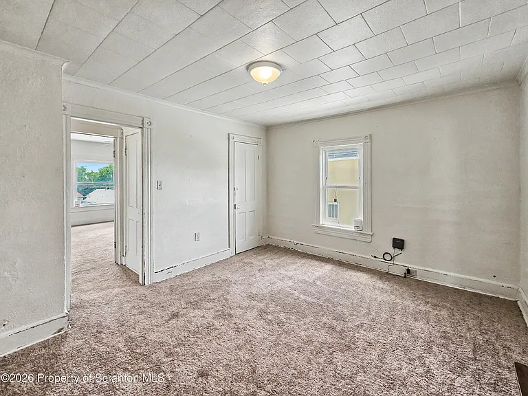 1315 Farr St #2 — Photo 9