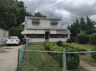 520 Church St #1, Brooklyn, MD 21225