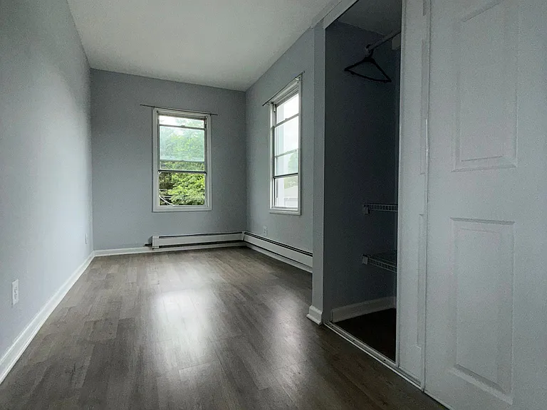 832 Hussa St #2 — Photo 12