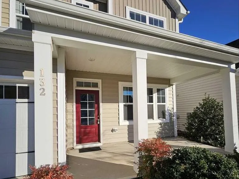 132 Pepperwood Way — Photo 2