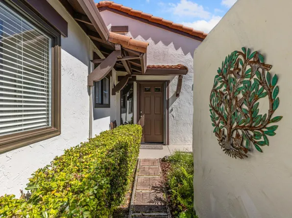 706 Adobe Drive, Santa Rosa, CA 95404