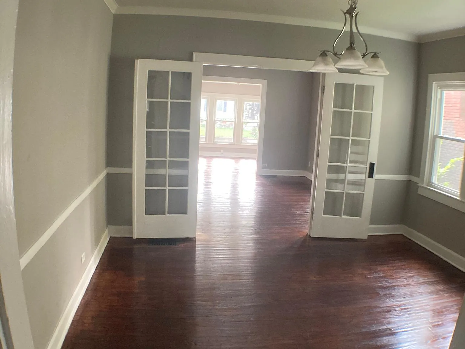 3504 Guilford Ave — Photo 3