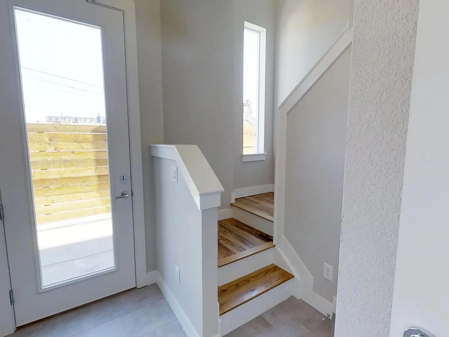 3 bed, 2.5 bath, 1789 sqft, $4,000 — Photo 4