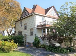 31 Arthur Ave, Endicott, NY 13760