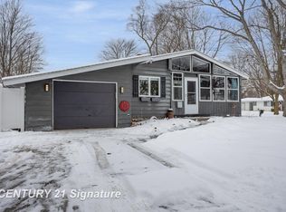 2222 Jenkins Dr, Midland, MI 48642