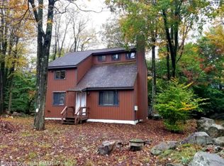 1371 Winding Way, Tobyhanna, PA 18466
