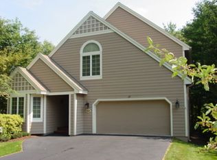 110 Pleasant Way, Hawley, PA 18428