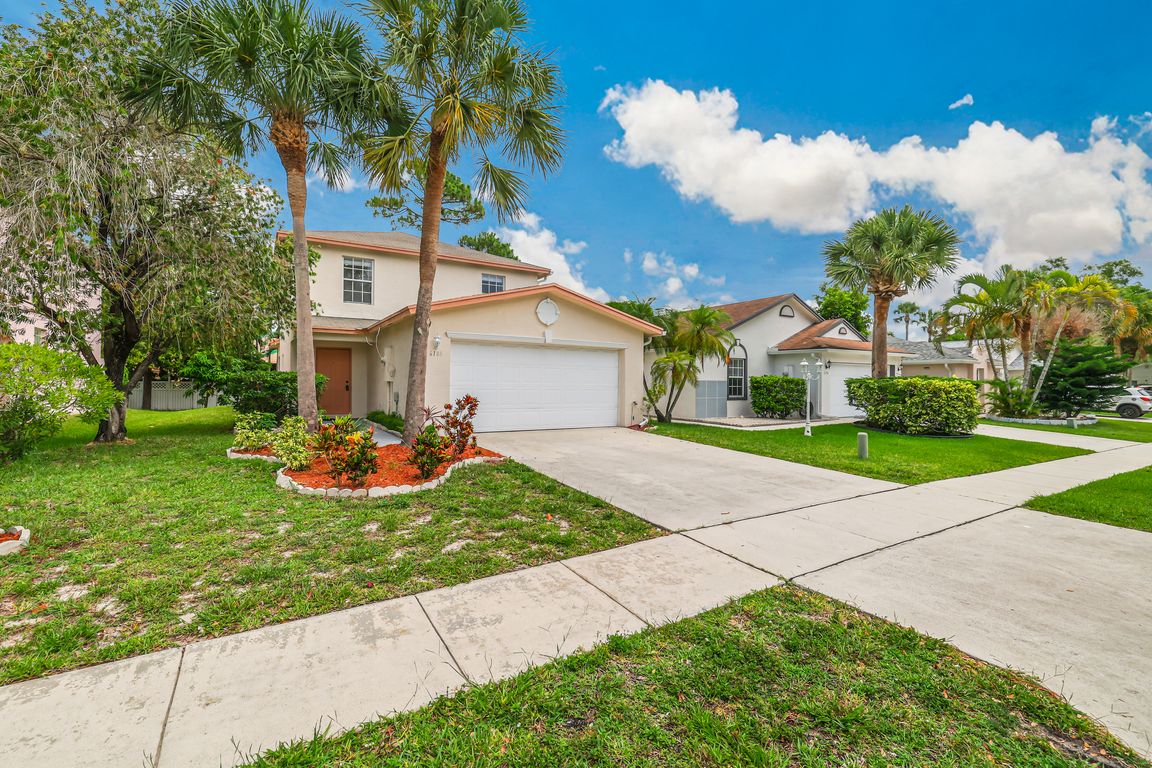 6188 Azalea Cir-3