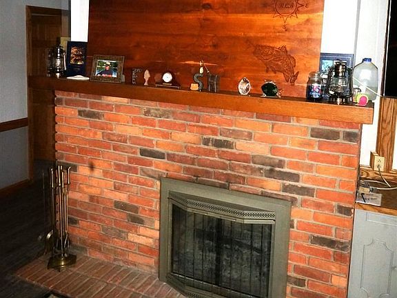 4th image of 11219 Oakwood Dr