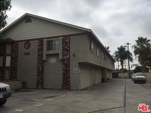 3rd image of 7947 Garfield Ave