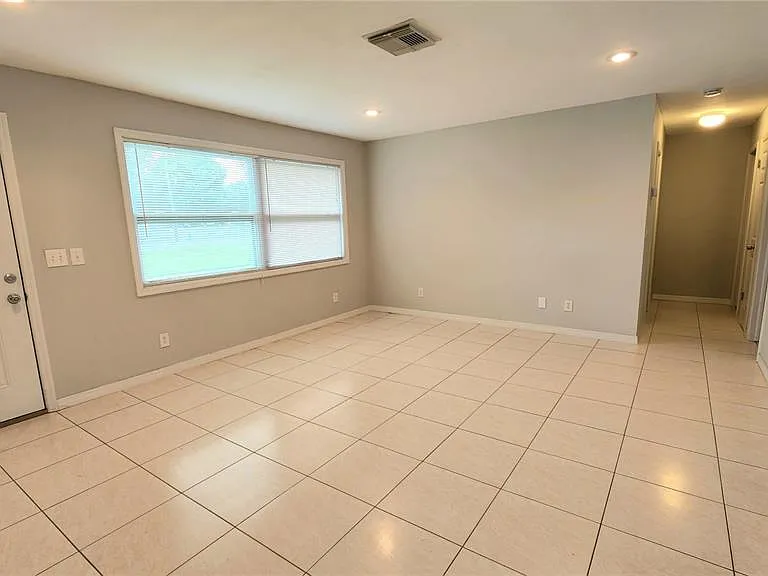2834 State Road 590 — Photo 4