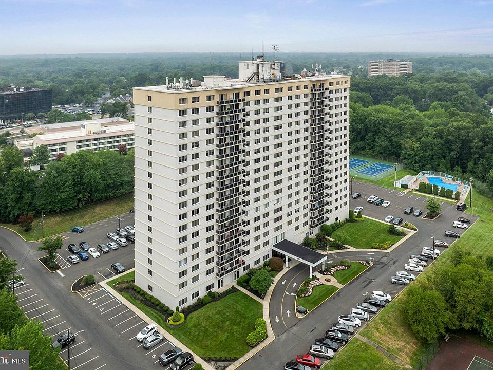 1st image of 1840 Frontage Rd APT 1704