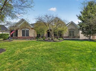 412 Marine Terrace Dr, Saint Louis, MO 63146