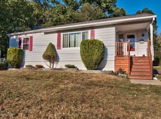 100 Rice St, Trucksville, PA 18708