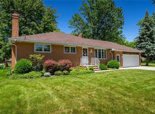 27561 Forestview Ave, Euclid, OH 44132