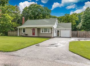 84 Andreano Ave, East Patchogue, NY 11772