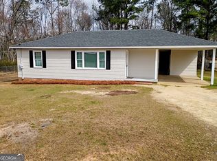 624 Thompson Rd, Swainsboro, GA 30401