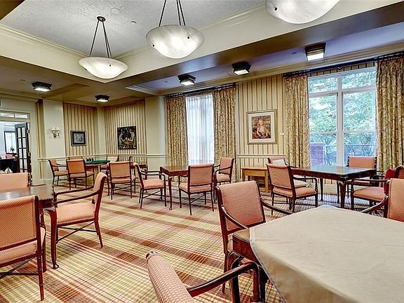 3rd image of 355 Blackstone Blvd APT 412