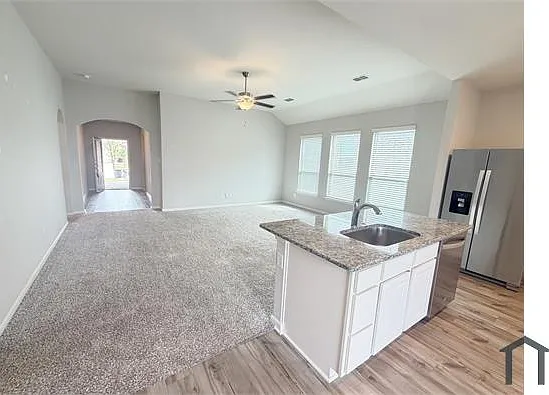 213 Aceves Ct — Photo 4