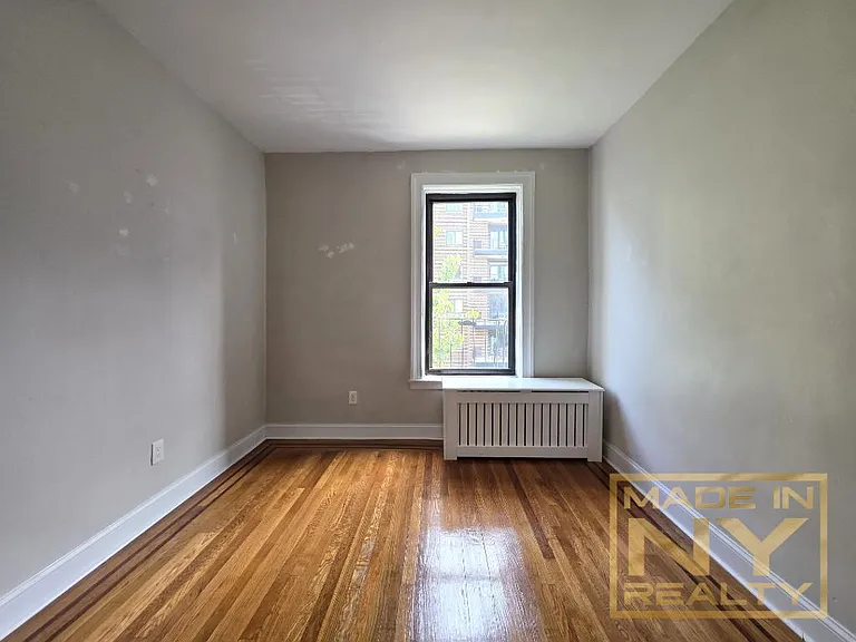 25-23 31st Ave #B54 — Photo 6