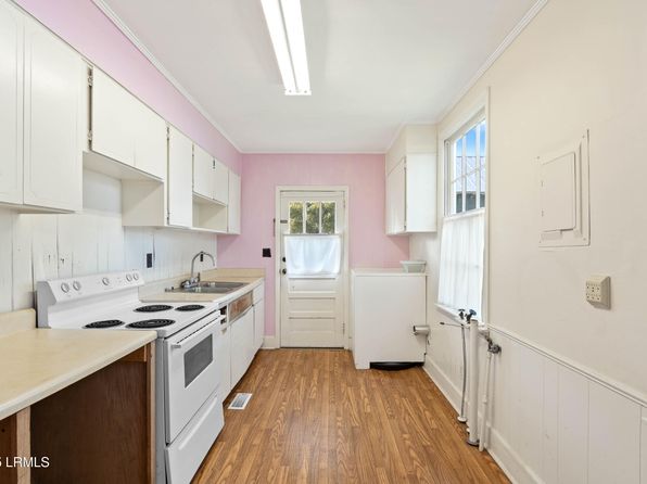 2307 Depot Rd, Beaufort, SC 29902