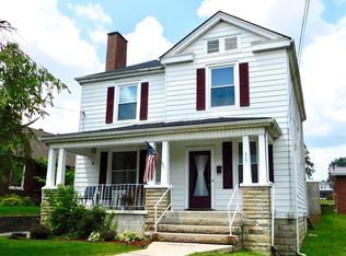 273 Main St, Irvine, KY 40336