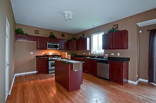 3rd image of 955 S Sanctuary Dr
