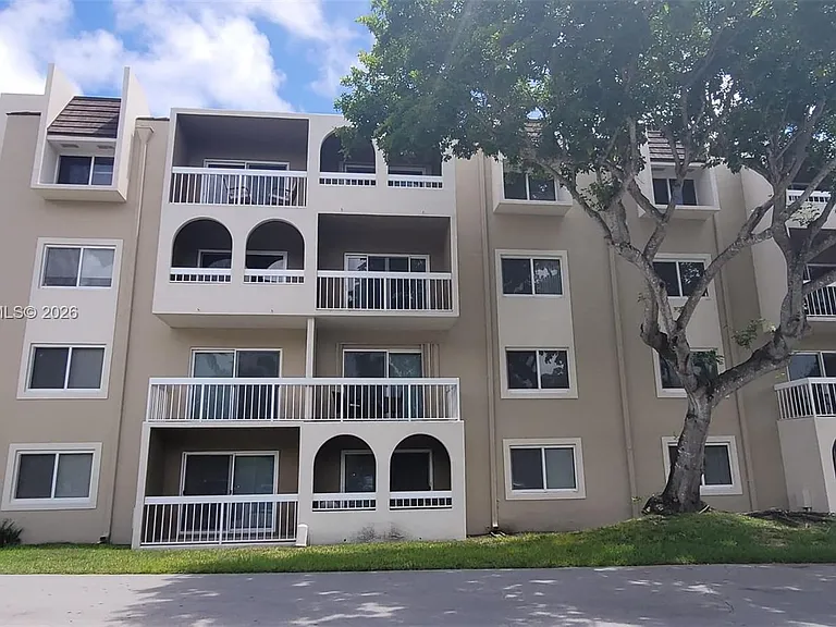 7705 Camino Real #B215 — Photo 1