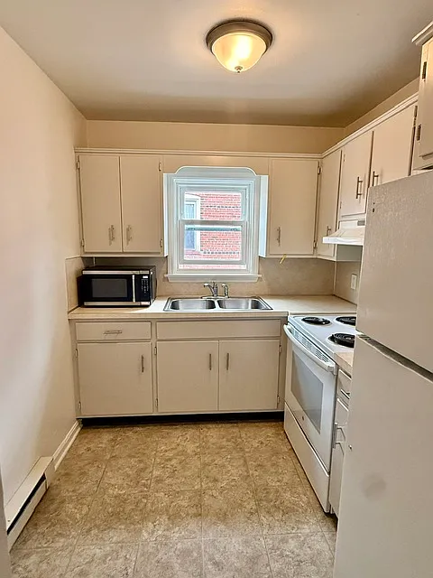 2 bed, 800 sqft, $1,250 — Photo 2