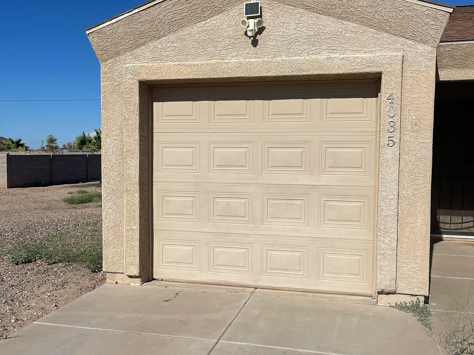 3 beds 2baths 1 car garage Eloy — Photo 2