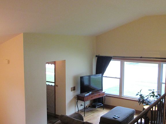 4th image of 10336 S Linder Ave