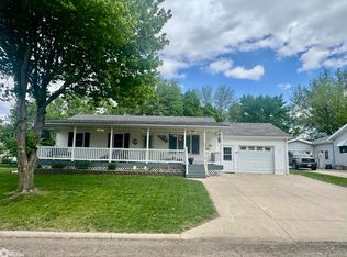 117 Sunland Way, Forest City, IA 50436