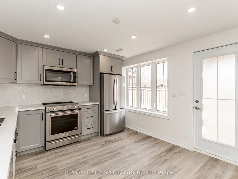 53 Ladder Cres — Photo 14