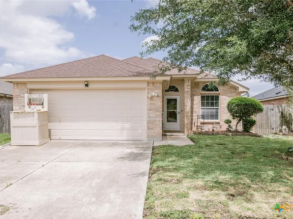 208 Yellowstone Dr, Victoria, TX 77904