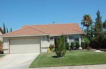 2nd image of 4432 Cove Ln