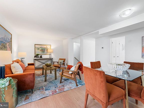 5th image of 3901 6th St N APT C
