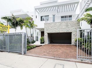 19045 Atlantic Blvd #19045, North Miami Beach, FL 33160