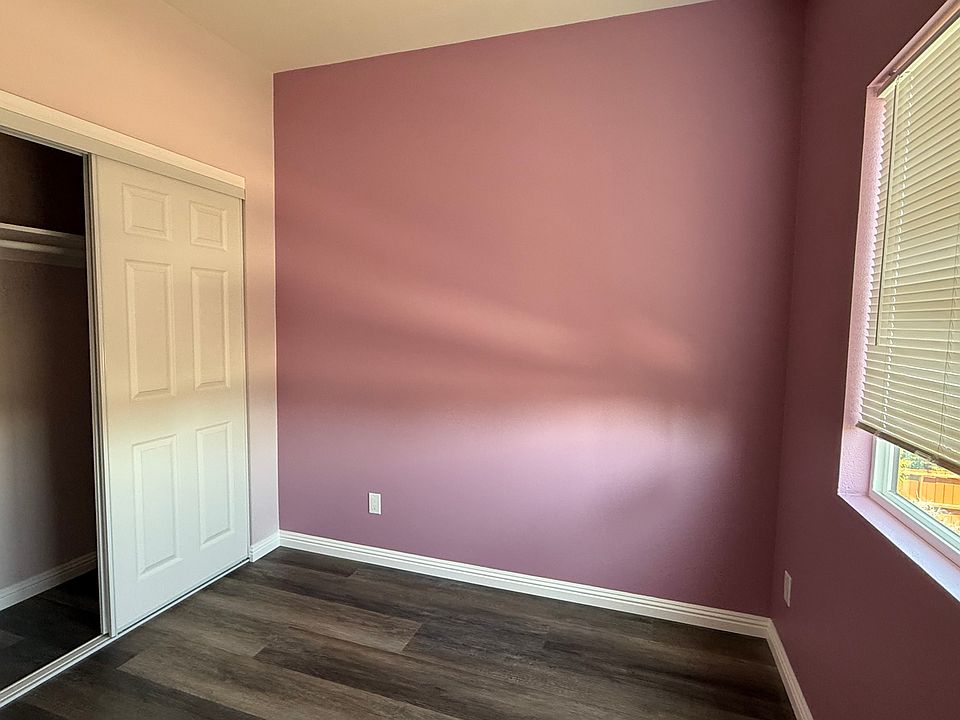 1st image of 8604 Reagan Pl