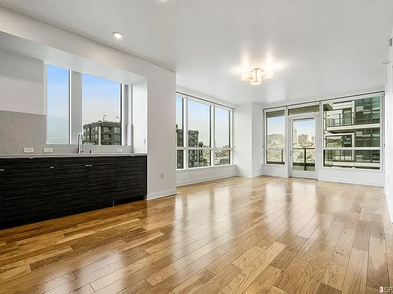 1688 Pine St #W1002 — Photo 1