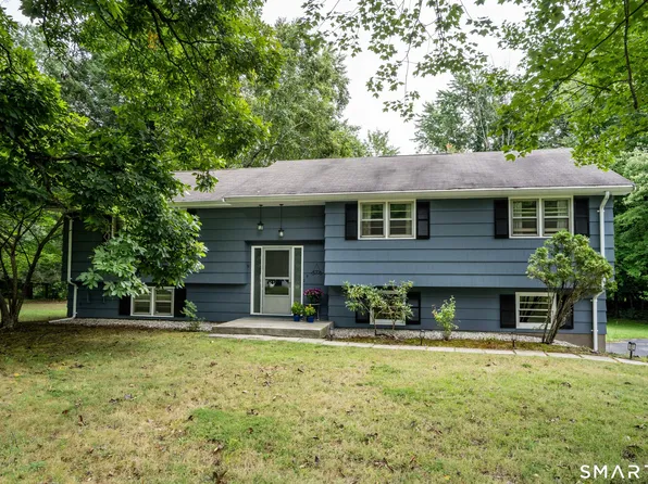 9 Maple Edge Drive, Bloomfield, CT 06002