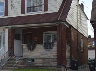 517 Milverton Blvd, Toronto, ON M4C 1X6