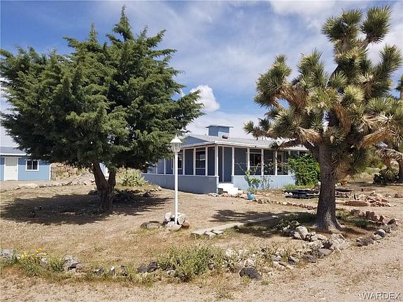 3rd image of 8592 W Wild Horse Dr