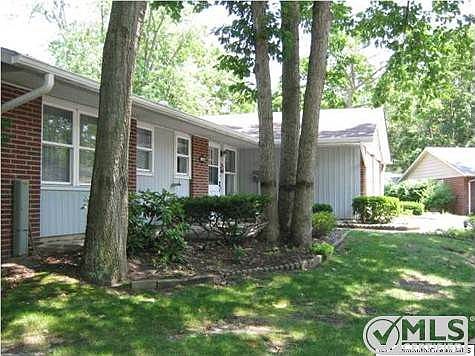 1st image of 591B Lake Point Dr