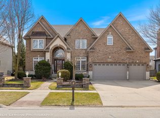 4012 Champion Rd, Naperville, IL