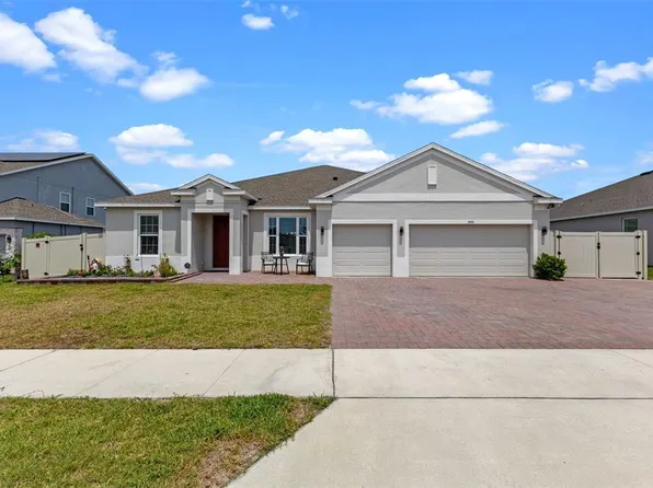 5981 Sierra Crown St, Mount Dora, FL 32757