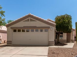 2384 W Silver River Way, Tucson, AZ 85745