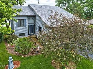 37885 N Douglas Ln, Lake Villa, IL 60046