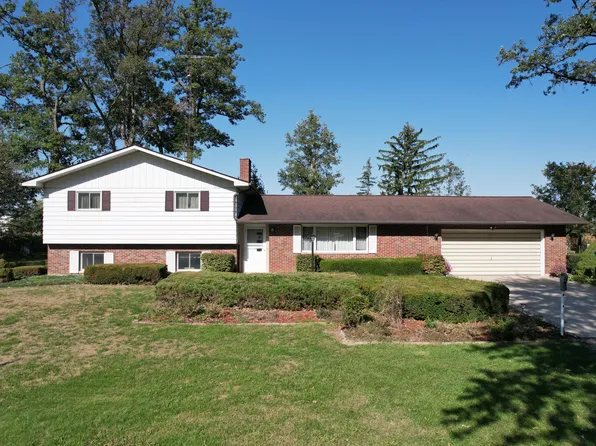 1000 Baker Dr, Celina, OH 45822