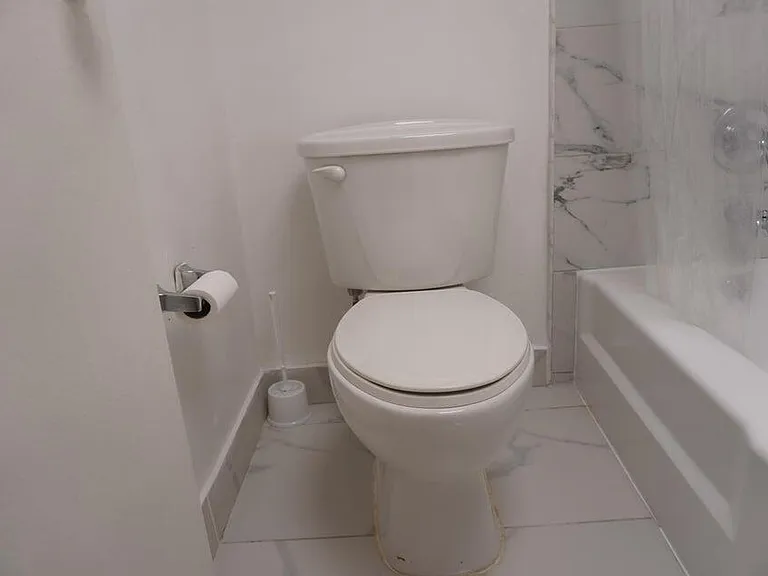 1250 NE 125th St #216D — Photo 12