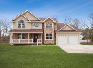 77A Oregon Ave, Medford, NY 11763